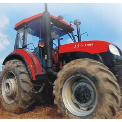 东方红LF904轮式拖拉机