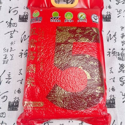 黑龙江五常富硒米5kg五常富硒大米真空装长粒香米东北大米批发图3