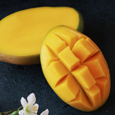 10斤带箱包邮大玉芒青芒新鲜水果大芒果果甜心热金煌芒水果图2