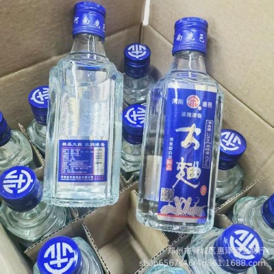 批发42°鹿邑县精品大曲光瓶226ml半斤装小瓶鹿邑县宋河镇大曲酒图3