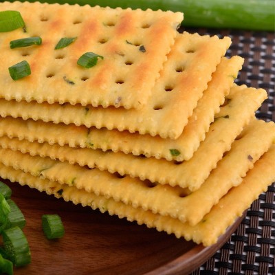 香葱苏打饼干14包/500g葱花咸味梳打饼干休闲零食整箱批 一件代发图3