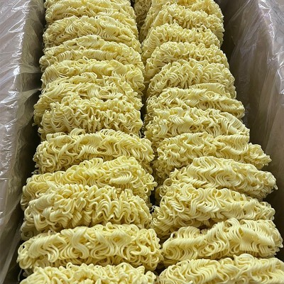 批发桂隆大碗面方便面整箱非油炸商用火锅面炒面饼专用散装面条图2