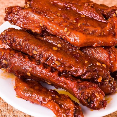 疯狂鸭翅香辣鸭翅办公室麻辣休闲食品追剧小吃卤味鸭肉零食图3