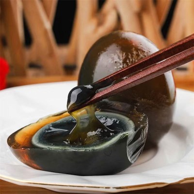 松花蛋16枚一件代发皮蛋溏心实心变蛋农家鸭蛋整箱无铅速食图4