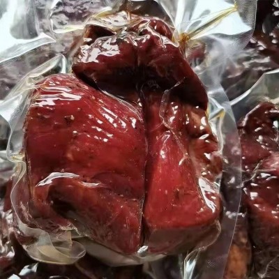 大块肉麻辣五香地摊烟熏酱香猪肉风干牛肉全熟真空大块猪肉一斤包图5