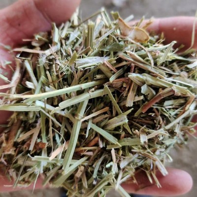 现货供应花生秧草捆青贮饲料压块花生秧压块秸秆草料植物性干草料图4