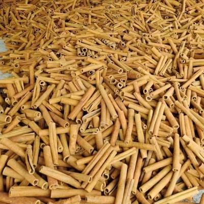 产地直销广西地理特产桂皮精品肉桂香薰棒咖啡棒250克纸袋装图3