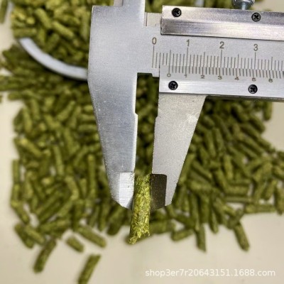 苜蓿草颗粒加工兔兔龙猫豚鼠荷兰猪粮食主粮幼兔粮成兔粮牧草兔粮图2
