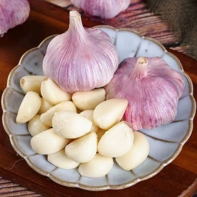 出售金乡大蒜 、蒜苔 、质量好大蒜、出口大蒜新鲜优质有机蒜图5