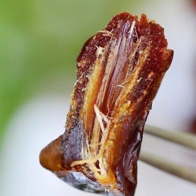 伊朗大粒黑椰枣批发500g网红干沙漠面包枣蜜枣阿联酋黑特级果干